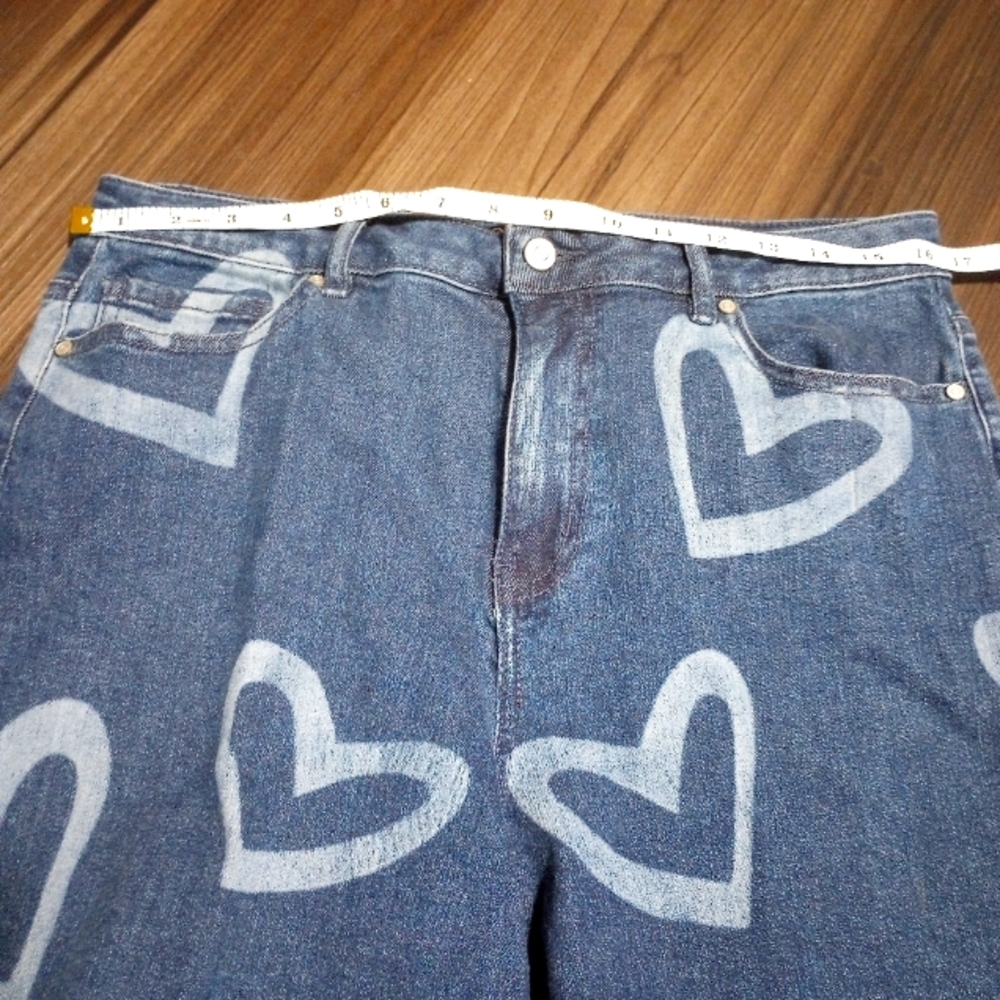 Versona Stretch Jeans - Picture 5 of 8